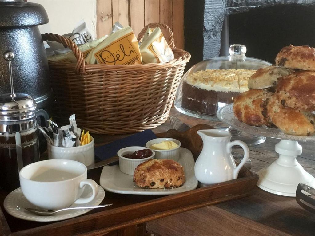 Balsporran Bed And Breakfast Dalwhinnie Exterior photo